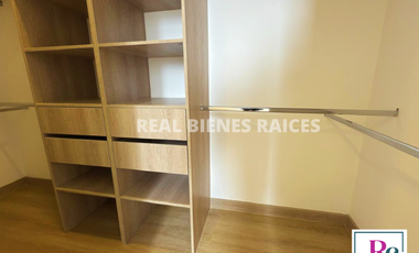 Apartamento en alquiler – $2.700.000