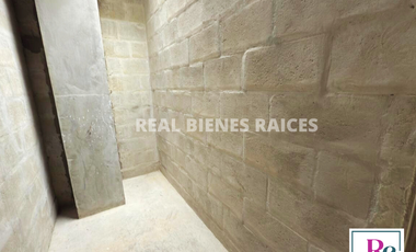 Apartamento en alquiler – $2.700.000