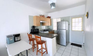 Casa amueblada en renta en Las Ceibas, 3 recamaras + 2 baños, largo plazo