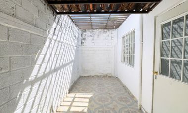 Casa amueblada en renta en Las Ceibas, 3 recamaras + 2 baños, largo plazo