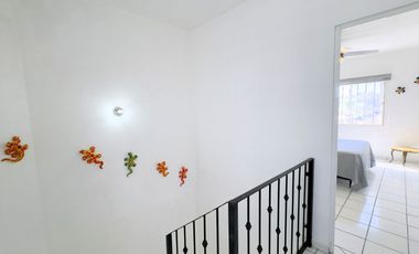 Casa amueblada en renta en Las Ceibas, 3 recamaras + 2 baños, largo plazo