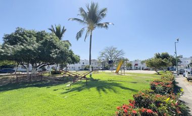 Casa amueblada en renta en Las Ceibas, 3 recamaras + 2 baños, largo plazo