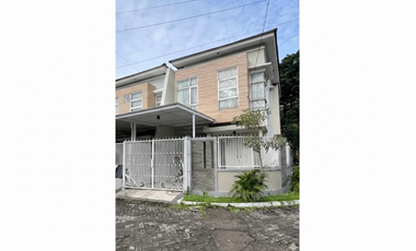 Manyar one gate dkt Klampis Wisma Mukti