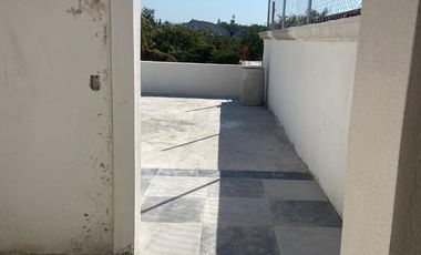 PRE- VENTA DE CASA CON ALBERCA EN RESIDENCIAL EXCLUSIVO EN CUAUTLA, MOR.