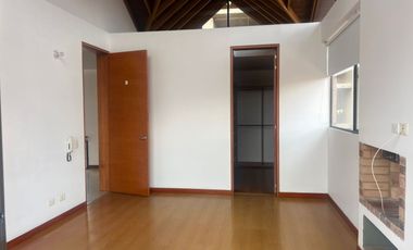 ARRIENDO EXCELENTE CASA VILLA NATURA CAJICA CUNDINAMARCA COLOMBIA.