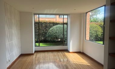 ARRIENDO EXCELENTE CASA VILLA NATURA CAJICA CUNDINAMARCA COLOMBIA.