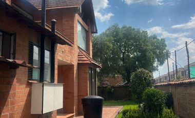 ARRIENDO EXCELENTE CASA VILLA NATURA CAJICA CUNDINAMARCA COLOMBIA.