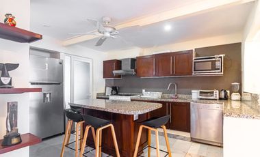 Casa en Renta en Puerto Iguana, Marina Vallarta, amueblada, con vista a la marina!