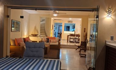 Casa en Renta en Puerto Iguana, Marina Vallarta, amueblada, con vista a la marina!