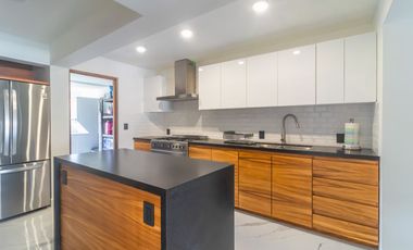 Casa en Renta en Puerto Iguana, Marina Vallarta, amueblada.