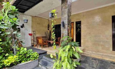 Jual Rumah Mewah Menteng 5 Menit ke MRT SHM Strategis Jakarta Pusat