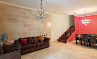 Jual Rumah Mewah Menteng 5 Menit ke MRT SHM Strategis Jakarta Pusat