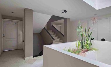 SE VENDE - AMPLIO Y LUMINOSO DEPARTAMENTO DE 3 DORMITORIOS,  EN NARANCAY a 2 minutos del Gran Aki, Control sur