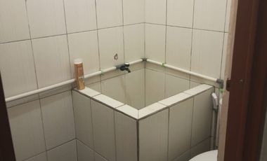 SEWA / KONTRAKAN RUMAH MURAH DI TAMAN WISATA REGENCY DEKAT WIYUNG DAN PAKUWON MALL