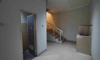 Ruko 4Lantai, Lebar 4,5m di Raya Kartini Seberang GDC Hanya 5 menit ke Sta Depok Lama