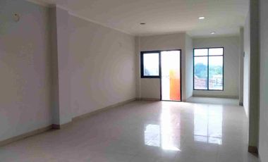 Ruko 4Lantai, Lebar 4,5m di Raya Kartini Seberang GDC Hanya 5 menit ke Sta Depok Lama