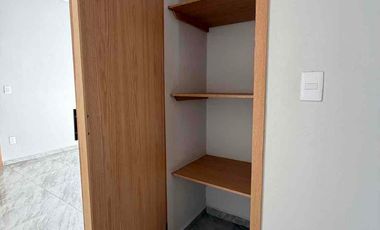 CASA EN VENTA REMODELADA DE UNA PLANTA, DE 250 MTS2 DE SUPERFICIE Y 3 HABITACIONES, ZAPOPAN