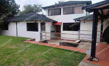 Rento propiedad comercial sector el Triángulo totalmente independiente