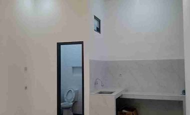 Disewakan Rumah Baru 1 lantai di Kayu Putih Jakarta Pusat