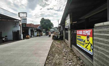 rumah siap huni pinggir jln raya 220 M2