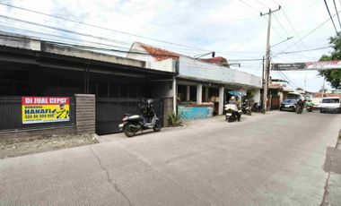rumah siap huni pinggir jln raya 220 M2