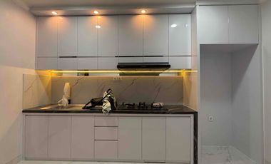 Rumah Mewah di Cilandak Jakarta Selatan, Full Fasilitas & Privtae Lift