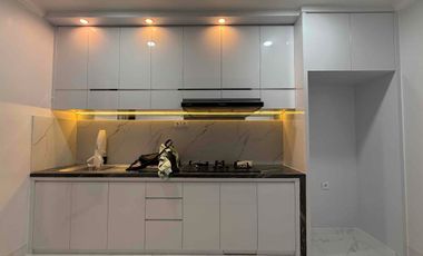 Rumah Mewah di Cilandak Jakarta Selatan, Full Fasilitas & Privtae Lift