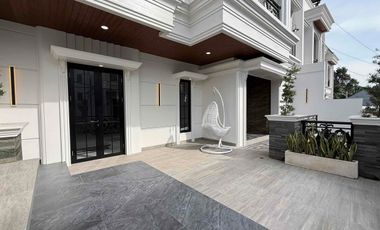 Rumah Mewah di Cilandak Jakarta Selatan, Full Fasilitas & Privtae Lift