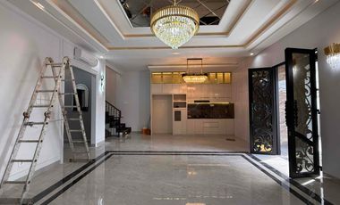 Rumah Mewah di Cilandak Jakarta Selatan, Full Fasilitas & Privtae Lift