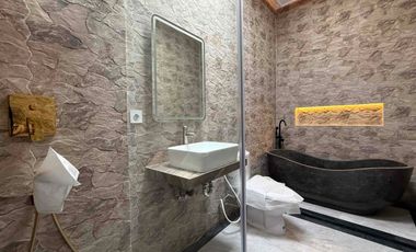 Rumah Mewah di Cilandak Jakarta Selatan, Full Fasilitas & Privtae Lift