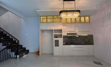 Rumah Mewah di Cilandak Jakarta Selatan, Full Fasilitas & Privtae Lift