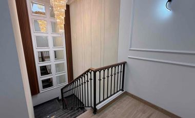 Rumah Mewah di Cilandak Jakarta Selatan, Full Fasilitas & Privtae Lift