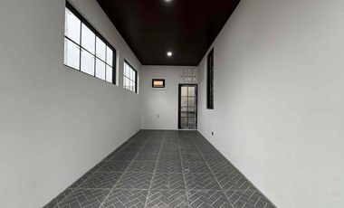 Rumah Modern Classic Siap Huni Posisi di Hook, Beji Depok. Nempel Jaksel