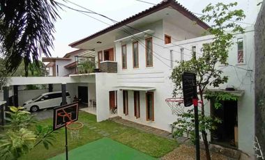 Dijual Cepat Rumah Asri Huk di Bintaro Jaya Jakarta Selatan