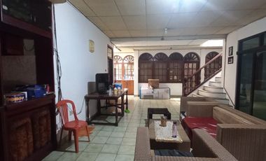 Dijual Rumah di Cimahi Tengah, Nyaman Strategis Samping SMPN 1 Cimahi