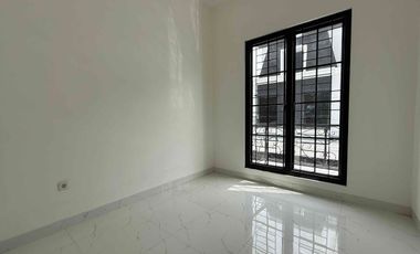Rumah SiapHuni di Lokasi Premium Pancoran Jakarta Selatan