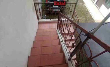 Dijual rumah kost aktif 27 kamar di Jatinegara kaum Pulo gadung