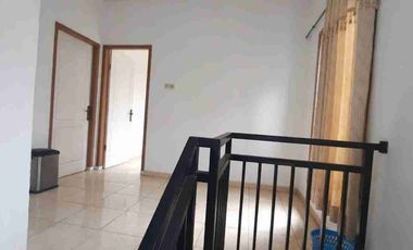 Dijual Rumah 2 Lantai Dalam Komplek One Gate System Akses Strategis Dekat Tol Depok–Antasari & Cinere–Jagorawi