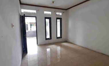 Dijual Rumah 2 Lantai Dalam Komplek One Gate System Akses Strategis Dekat Tol Depok–Antasari & Cinere–Jagorawi