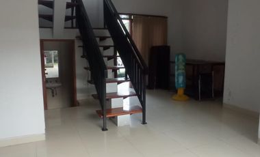 MURAH & JARANG ADA*DISEWAKAN RUMAH FRESH DI CLUSTER CIKUTRA KOTA BANDUNG