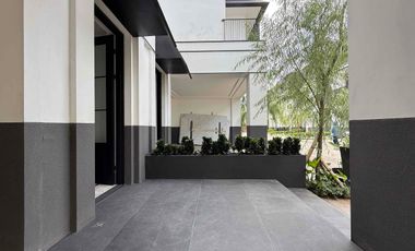 RUMAH SIAPHUNIDI PONDOK INDAH JAKARTA SELATAN PRIVATE POOL