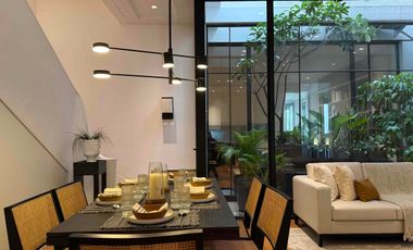 RUMAH SIAPHUNIDI PONDOK INDAH JAKARTA SELATAN PRIVATE POOL