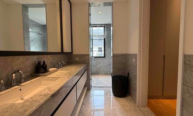 RUMAH SIAPHUNIDI PONDOK INDAH JAKARTA SELATAN PRIVATE POOL