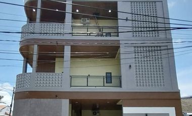 Ruko dijual di Perumahan Gunungsari Indah, RW 09, Kedurus, Karang Pilang, Surabaya, Jawa Timur