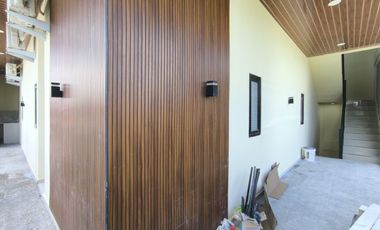 Promo 2026. Rumah kost dijual di Gunungsari indah GSI Wiyung Surabaya