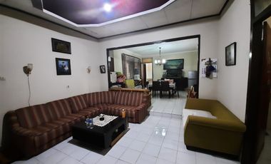 rumah terawat di perumahan Permana Cimahi Utara