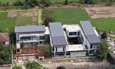 Large Corner Single House with Swimming Pool! Quiet & Private – Panya Indra P.7 Land size 362.7 sq.wah | Usable area 1,600 sq.m.