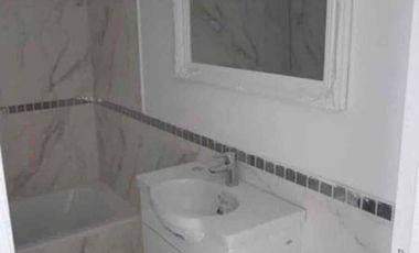 alquiler mono ambiente 33 mts2  dueño directo Colón esquina acevedo 300.000 más expensas