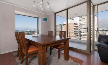 AMPLIO DEPTO. 4D-3B Los Cerezos/Irarrázaval- metro Villa Frei(110m2).