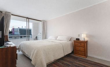 AMPLIO DEPTO. 4D-3B Los Cerezos/Irarrázaval- metro Villa Frei(110m2).